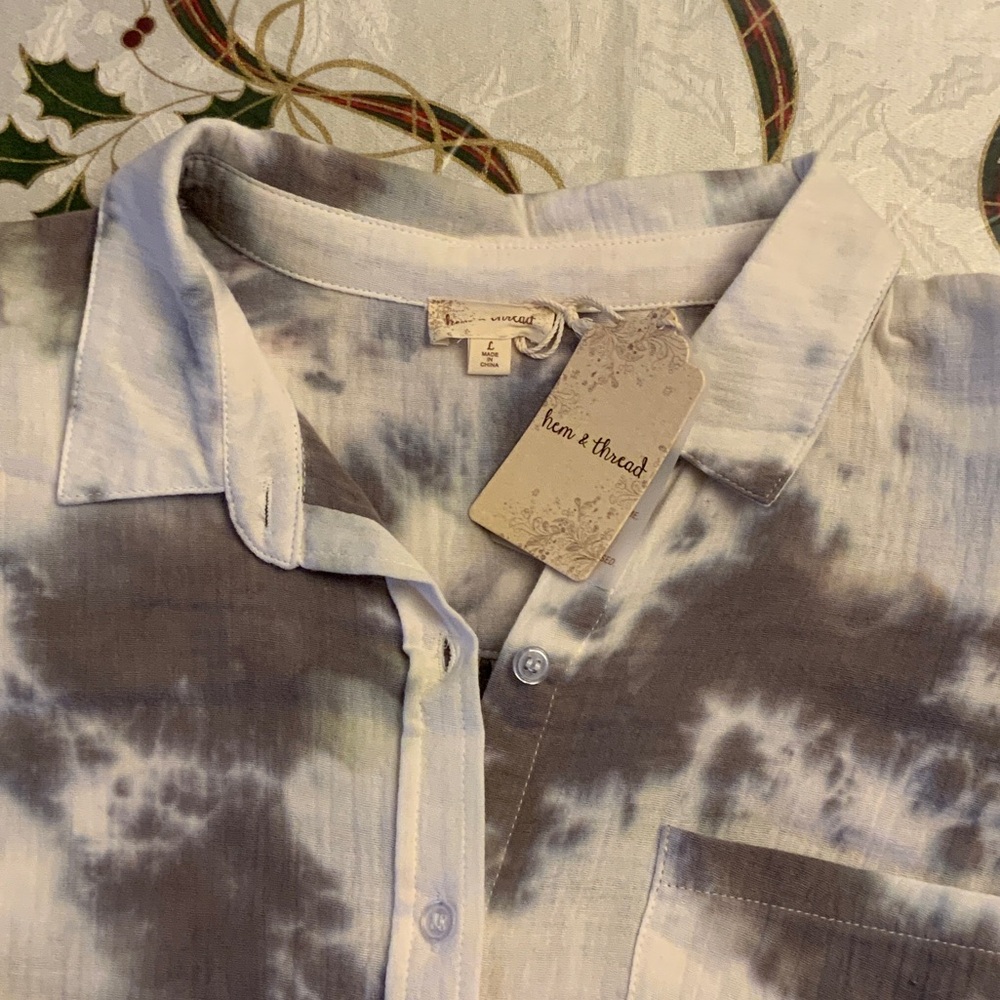 Hem & Thread Tie-Dye Blouse - Gray and White - Picture 1 of 4